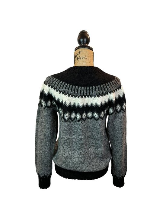 Handmade Milagros Imports Alpaca Wool Sweater Nordic Pattern Black/Grey/White Wo - Picture 8 of 15